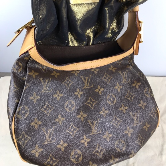 👑MADONNA RARE LOUIS VUITTON PURSE - Picture 3 of 11